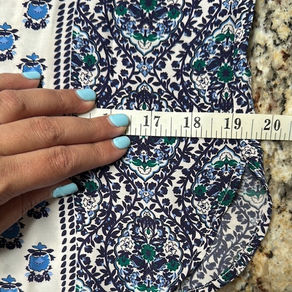 BODEN Wide Sleeve Relaxed Blouse Blue White Floral Pattern Button Up Women’s 2 - Picture 8 of 11